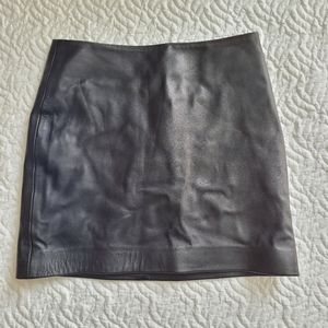 aritzia babaton black leather mini skirt a-line in like new condition size 0